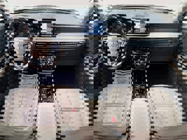 Used 2020 Lincoln Corsair Reserve w/ Equipment Group 201A image 10