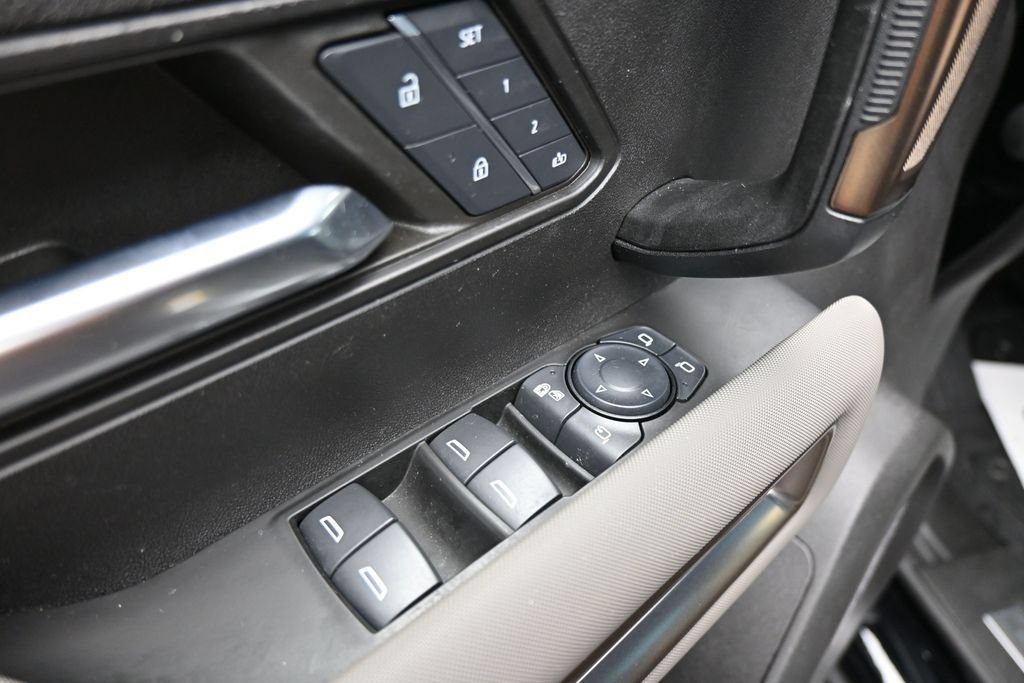 Used 2025 GMC Hummer EV 3X AWD/4WD image 11