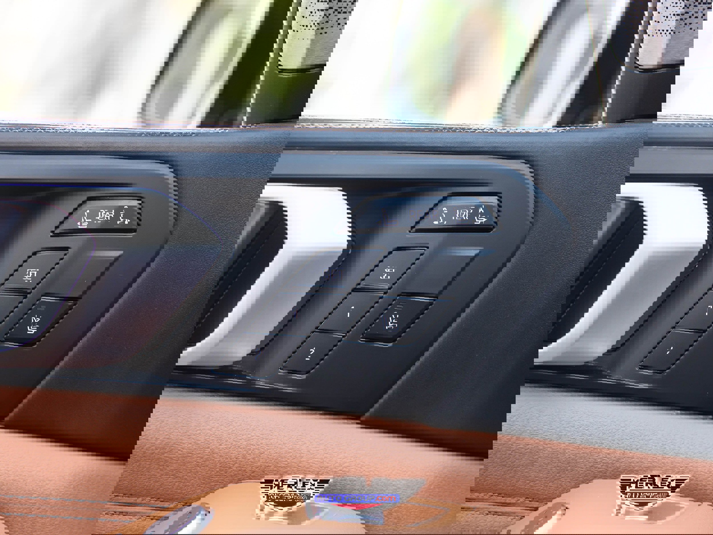 Used 2019 BMW X7 xDrive50i w/ Dynamic Handling Package image 44