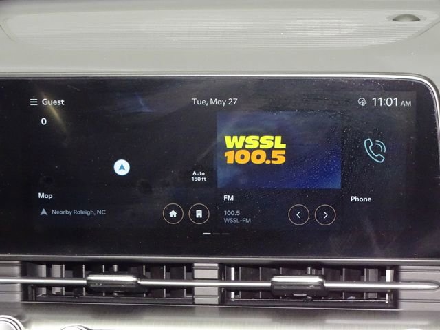 Used 2024 Hyundai Kona Limited image 32