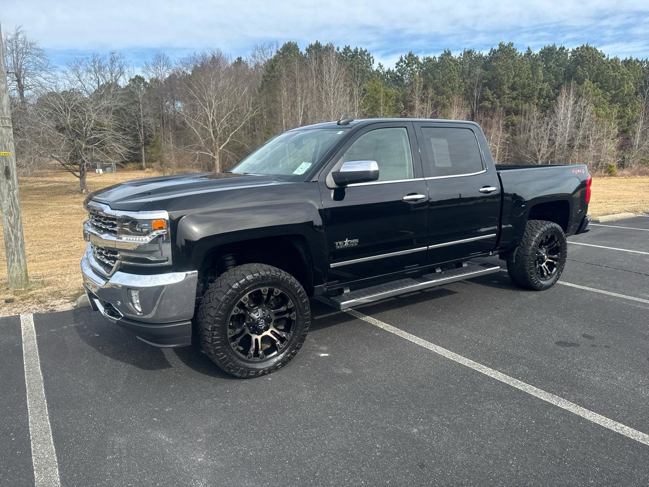 Used 2018 Chevrolet Silverado 1500 LTZ w/ Texas Edition AWD/4WD image 11