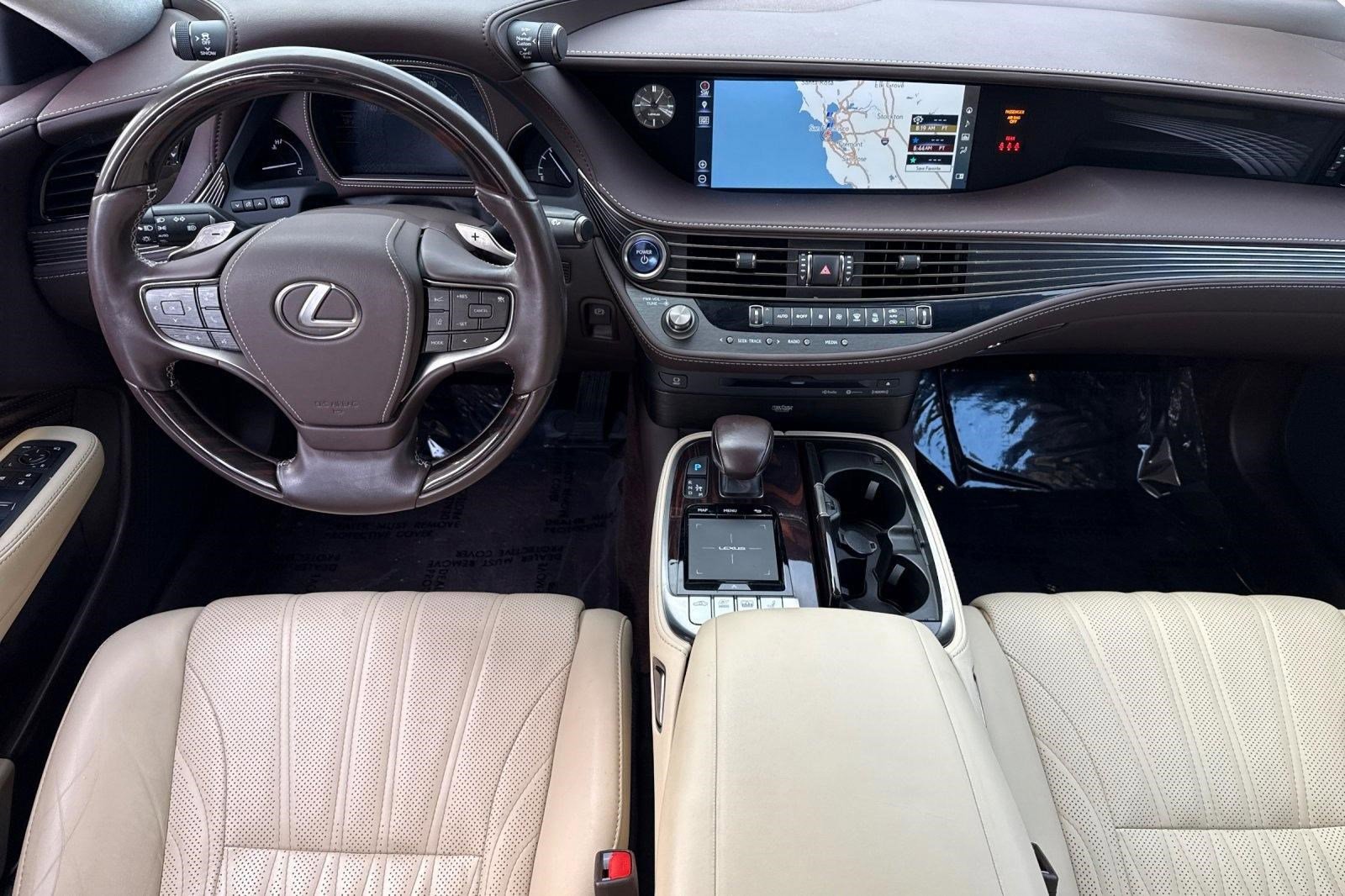 Used 2018 Lexus LS 500h w/ Luxury Package RWD image 15