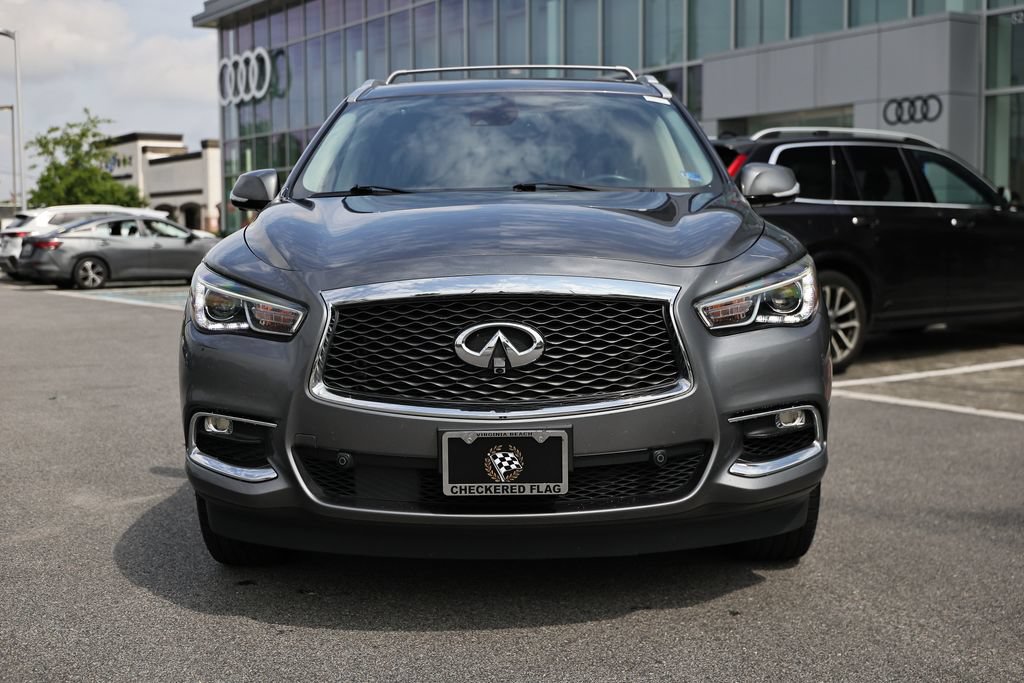 Used 2019 INFINITI QX60 Luxe w/ Sensory Package AWD/4WD image 12