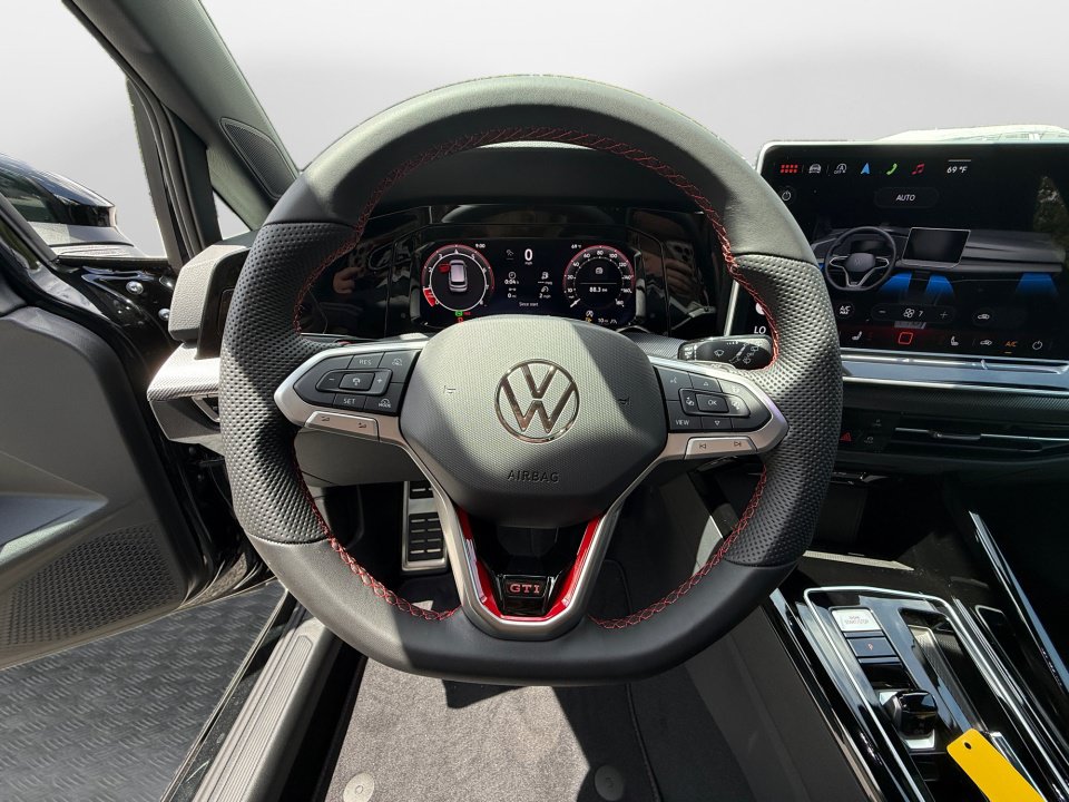 New 2026 Volkswagen Golf S FWD image 10