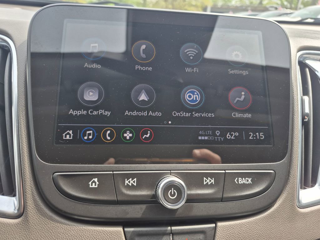 Used 2021 Chevrolet Malibu LT image 18