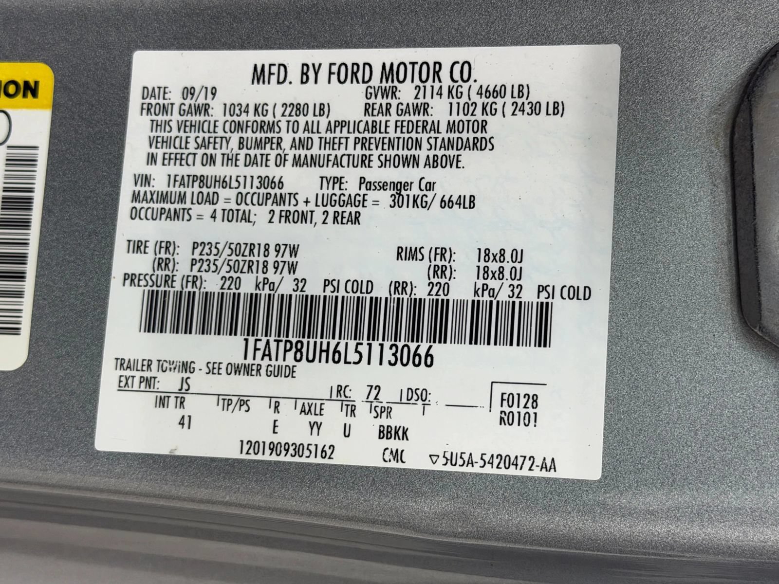 Used 2020 Ford Mustang Premium RWD image 29
