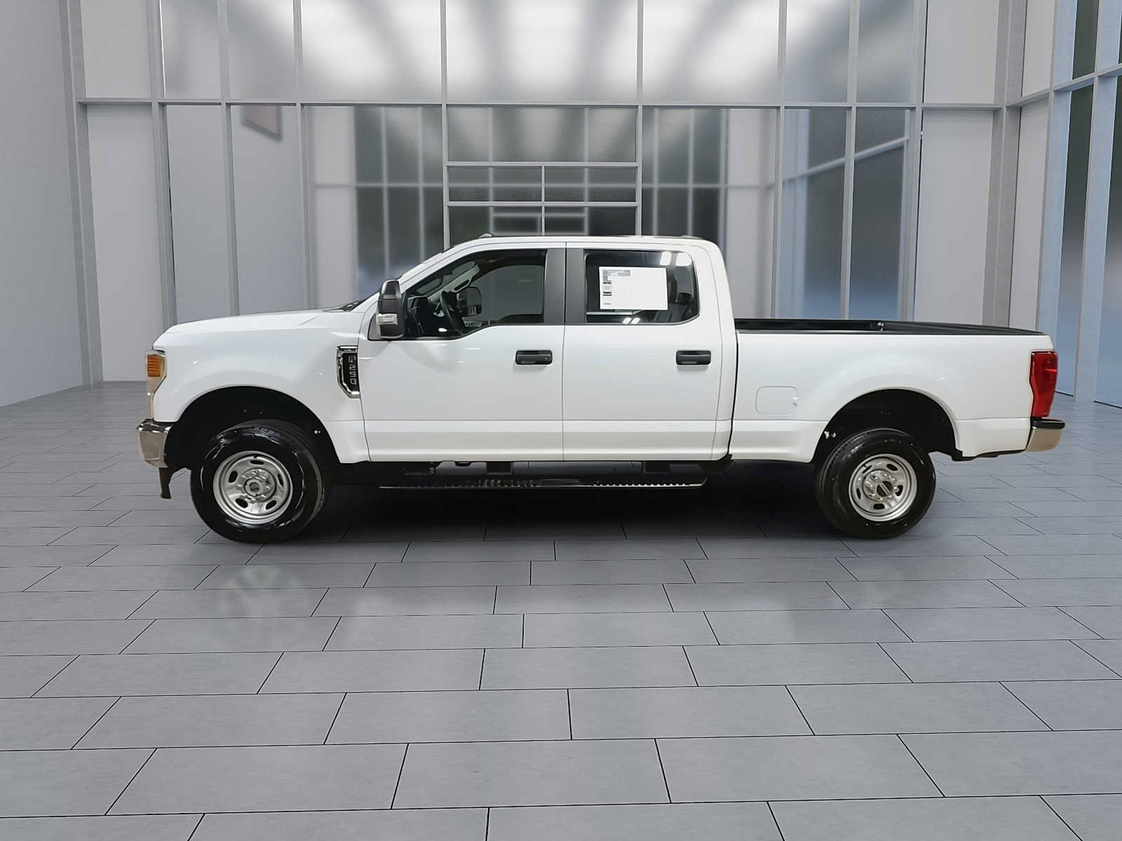 Used 2022 Ford F250 XL w/ Power Equipment Group AWD/4WD image 5