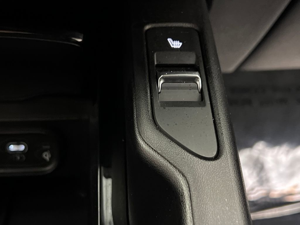 Used 2025 Kia Telluride S image 61