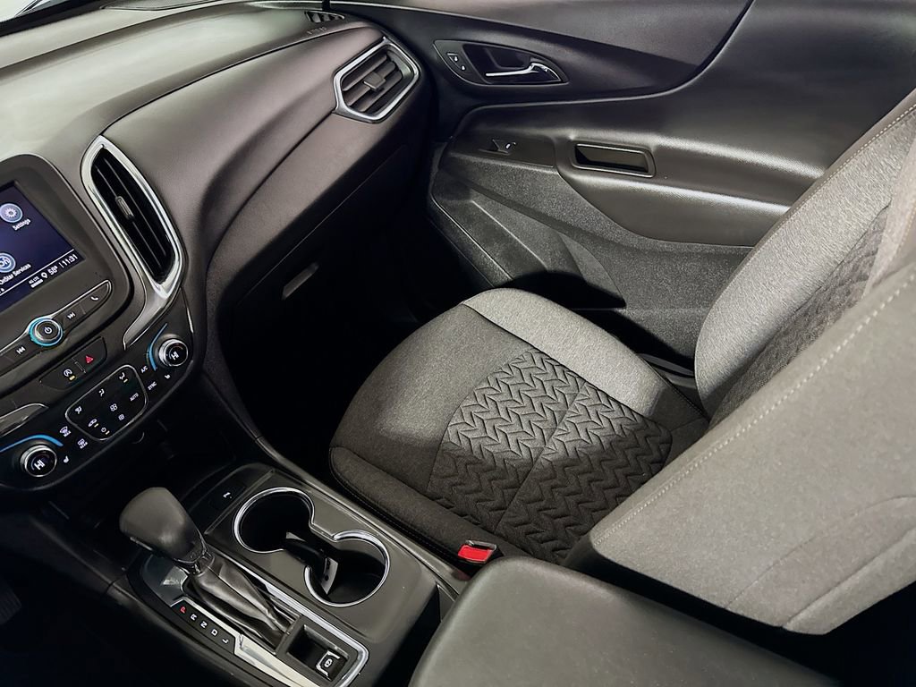 Used 2023 Chevrolet Equinox LT image 20