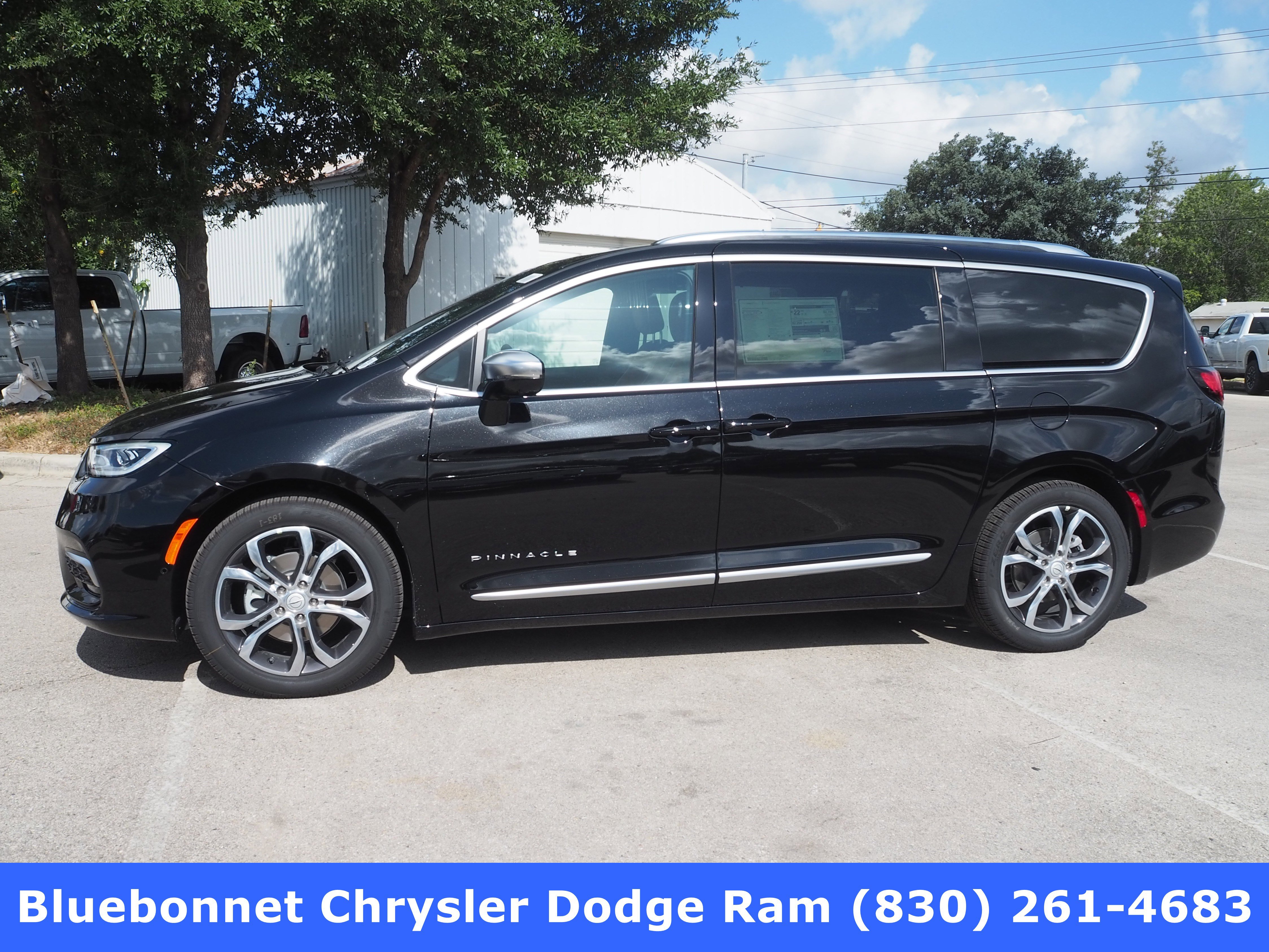 New 2026 Chrysler Pacifica Pinnacle