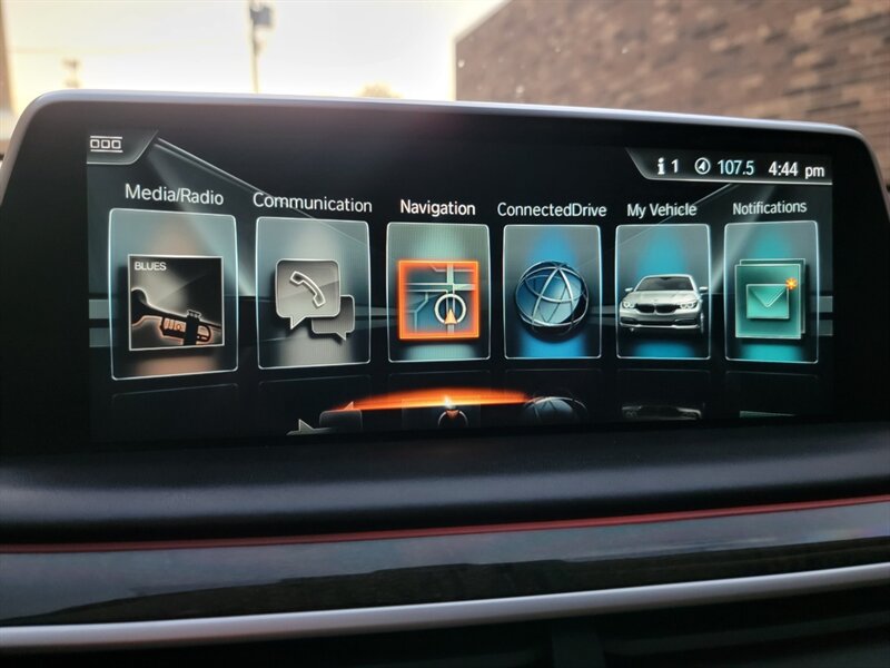 Used 2017 BMW 750Li xDrive AWD/4WD image 24