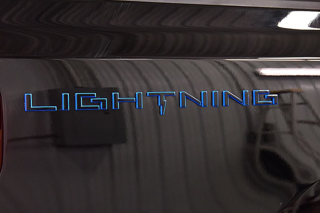 Used 2024 Ford F150 Lightning Flash AWD/4WD image 11