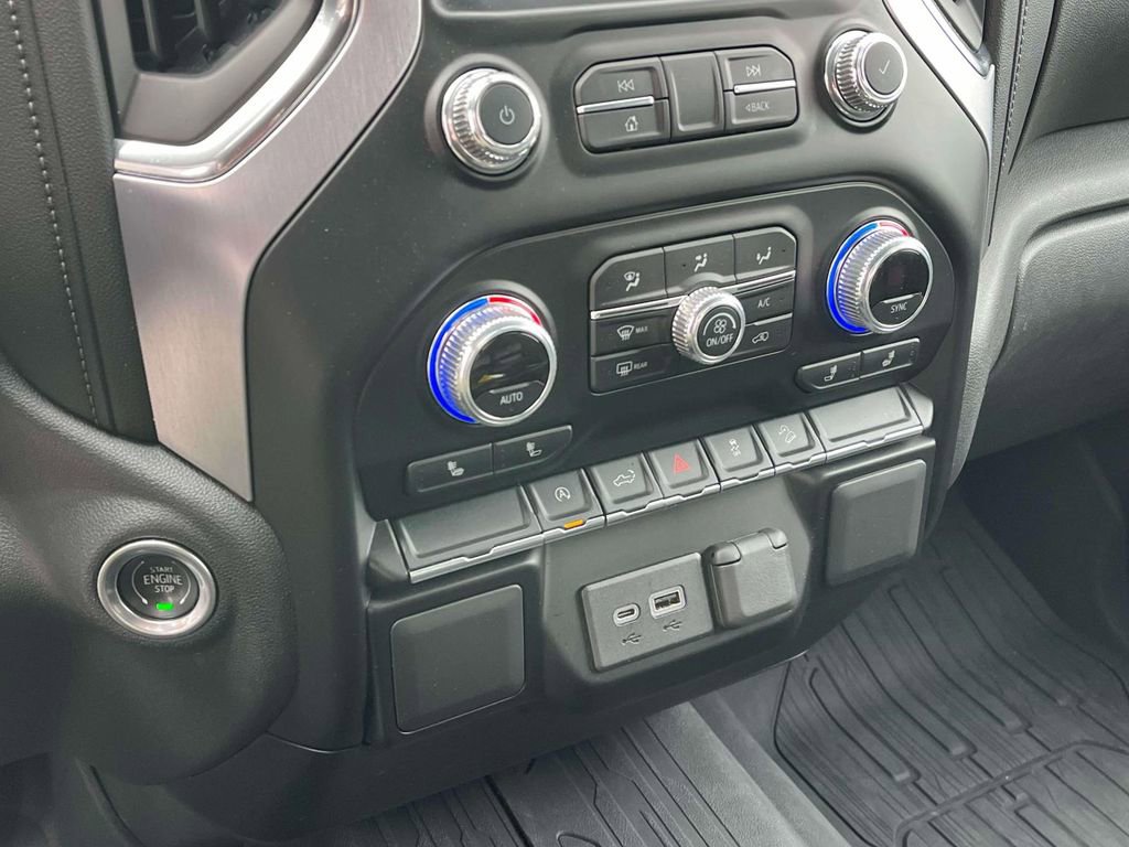 Used 2021 GMC Sierra 1500 Elevation image 32