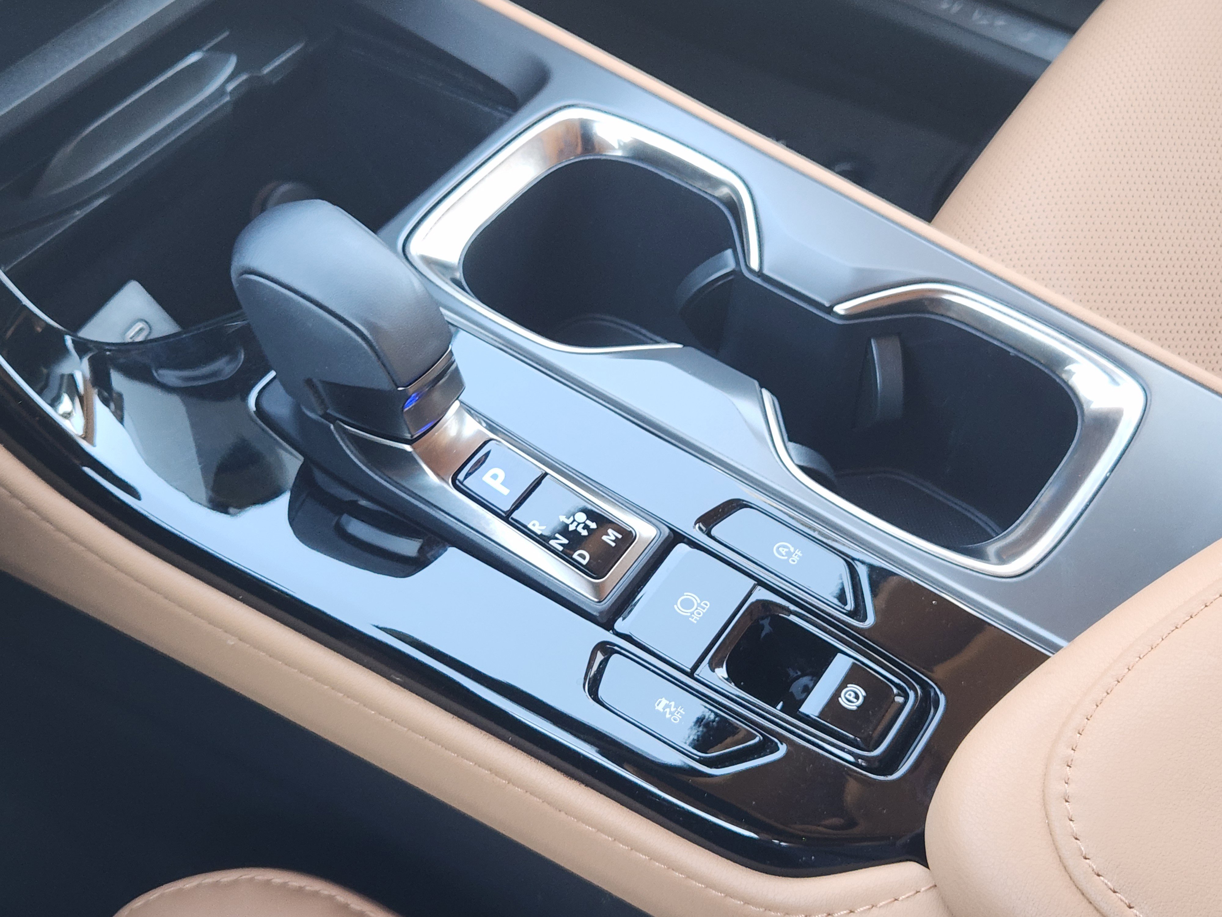 Certified 2025 Lexus NX 250 FWD w/ Premium Package image 24