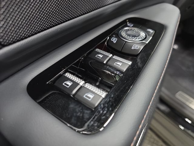 New 2026 Lincoln Nautilus Premier w/ Equipment Group 102A AWD/4WD image 24