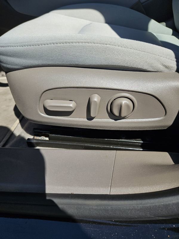 Used 2020 Chevrolet Malibu LT image 15
