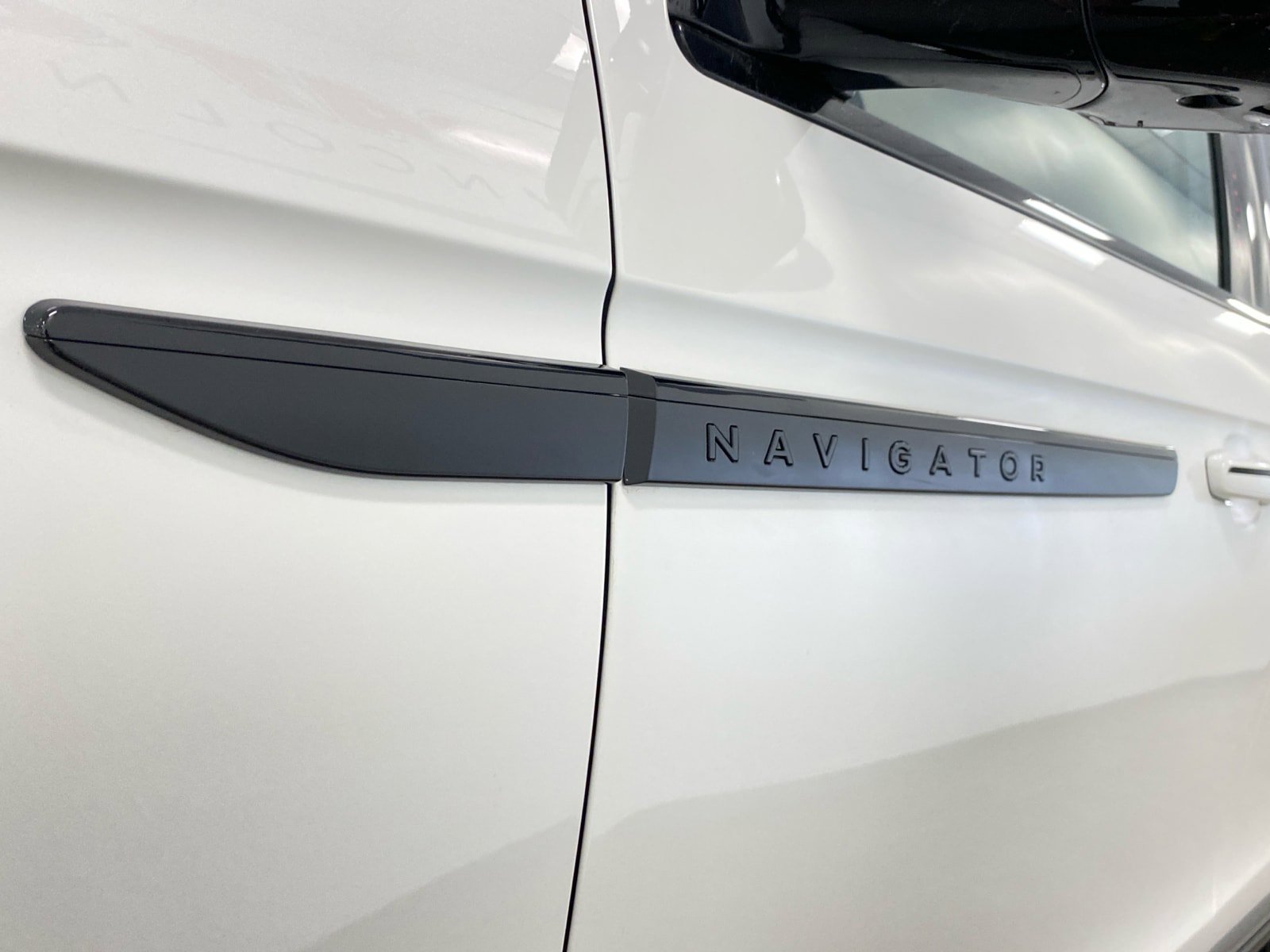 New 2026 Lincoln Navigator L Black Label AWD/4WD image 48