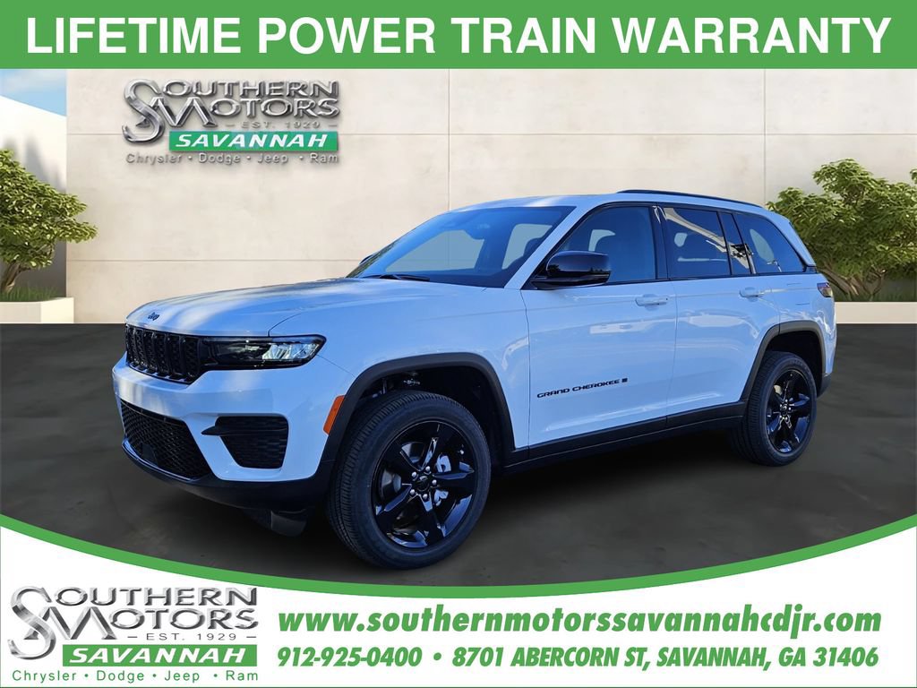 New 2025 Jeep Grand Cherokee Altitude RWD image 1