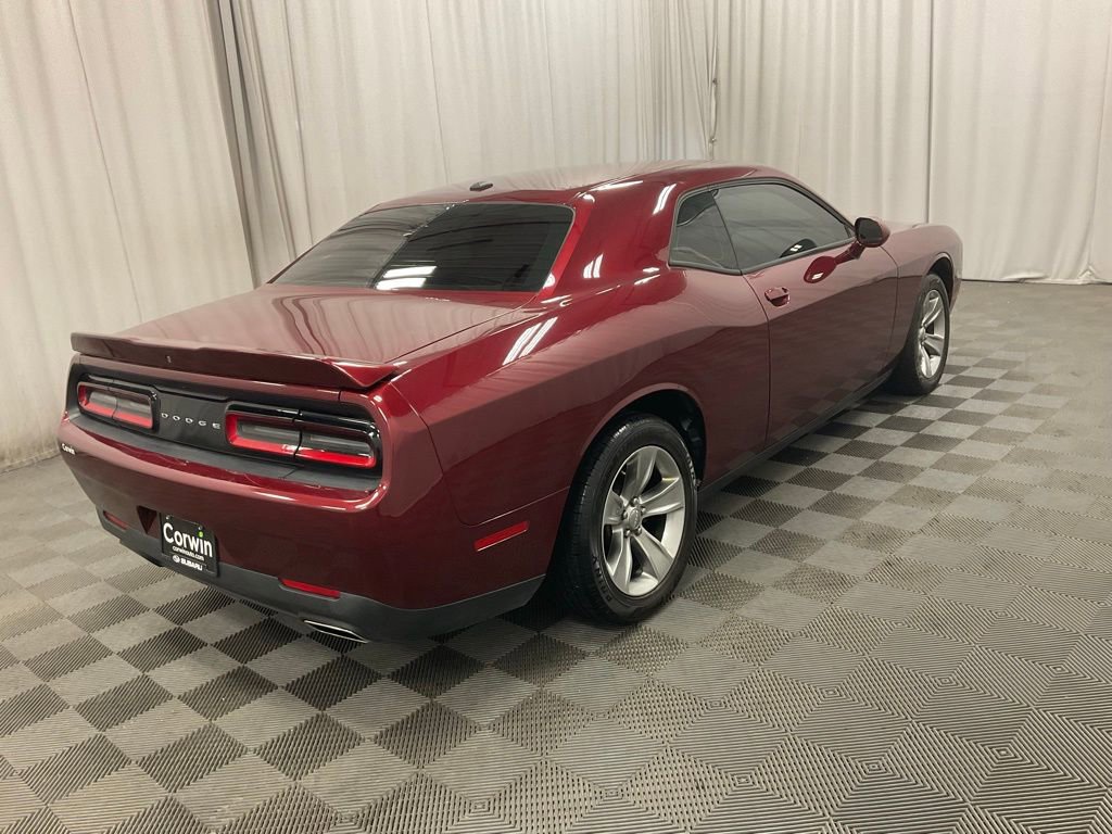 Used 2020 Dodge Challenger SXT image 3