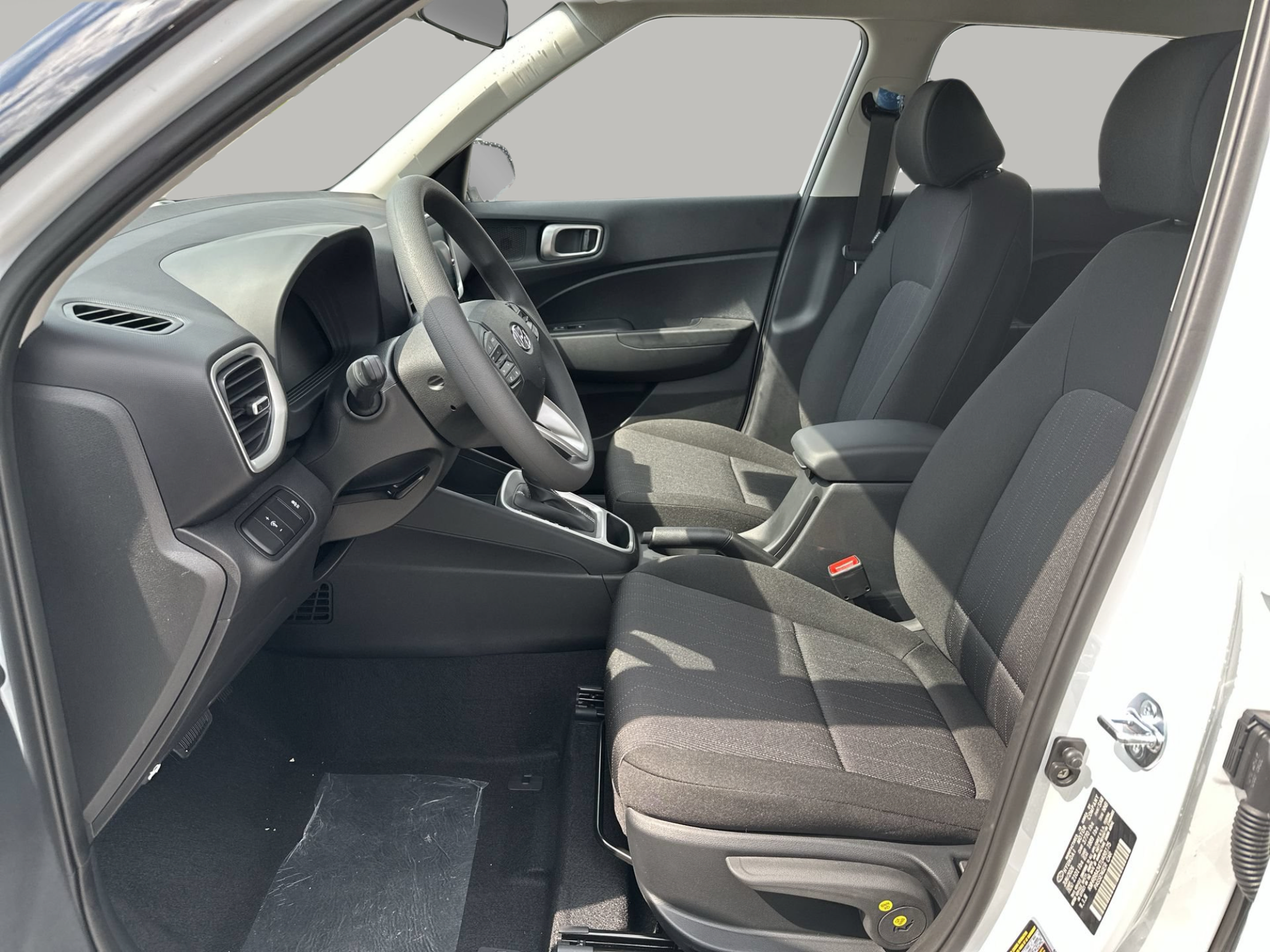 New 2026 Hyundai Venue SE FWD image 13