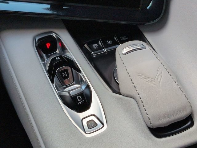 Used 2024 Chevrolet Corvette Stingray Preferred Cpe w/ Z51 Performance Package RWD image 19