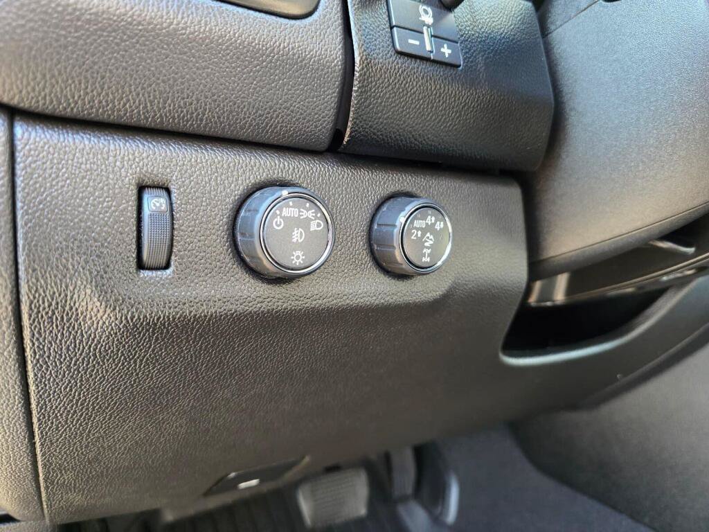 Used 2022 Chevrolet Colorado ZR2 w/ Colorado ZR2 Bison Edition AWD/4WD image 21