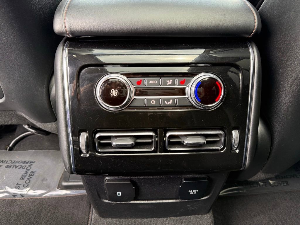 Used 2023 Lincoln Aviator AWD w/ Premium Package image 23