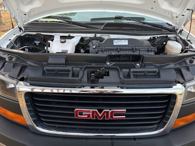 Used 2024 GMC Savana 2500 w/ Driver Convenience Package image 19