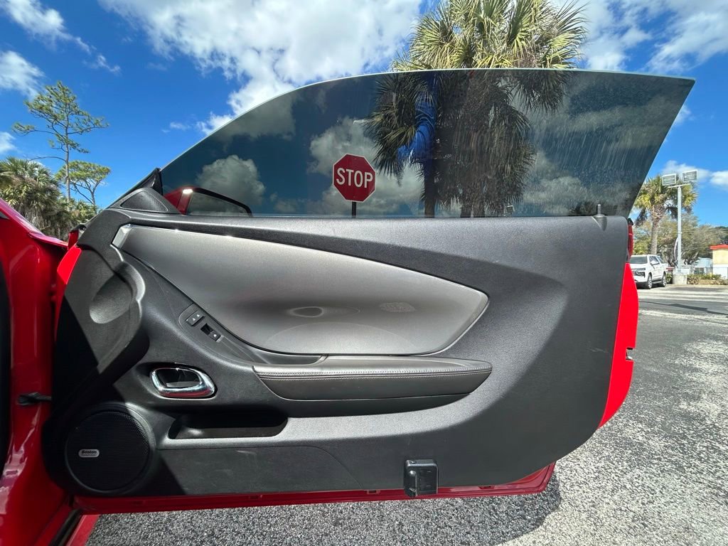 Used 2015 Chevrolet Camaro LT image 28