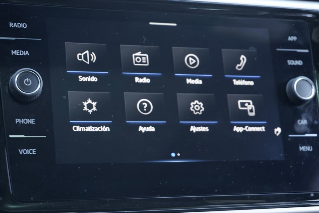 Used 2023 Volkswagen Atlas Cross Sport SE image 29