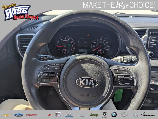 Used 2017 Kia Sportage LX AWD/4WD image 11