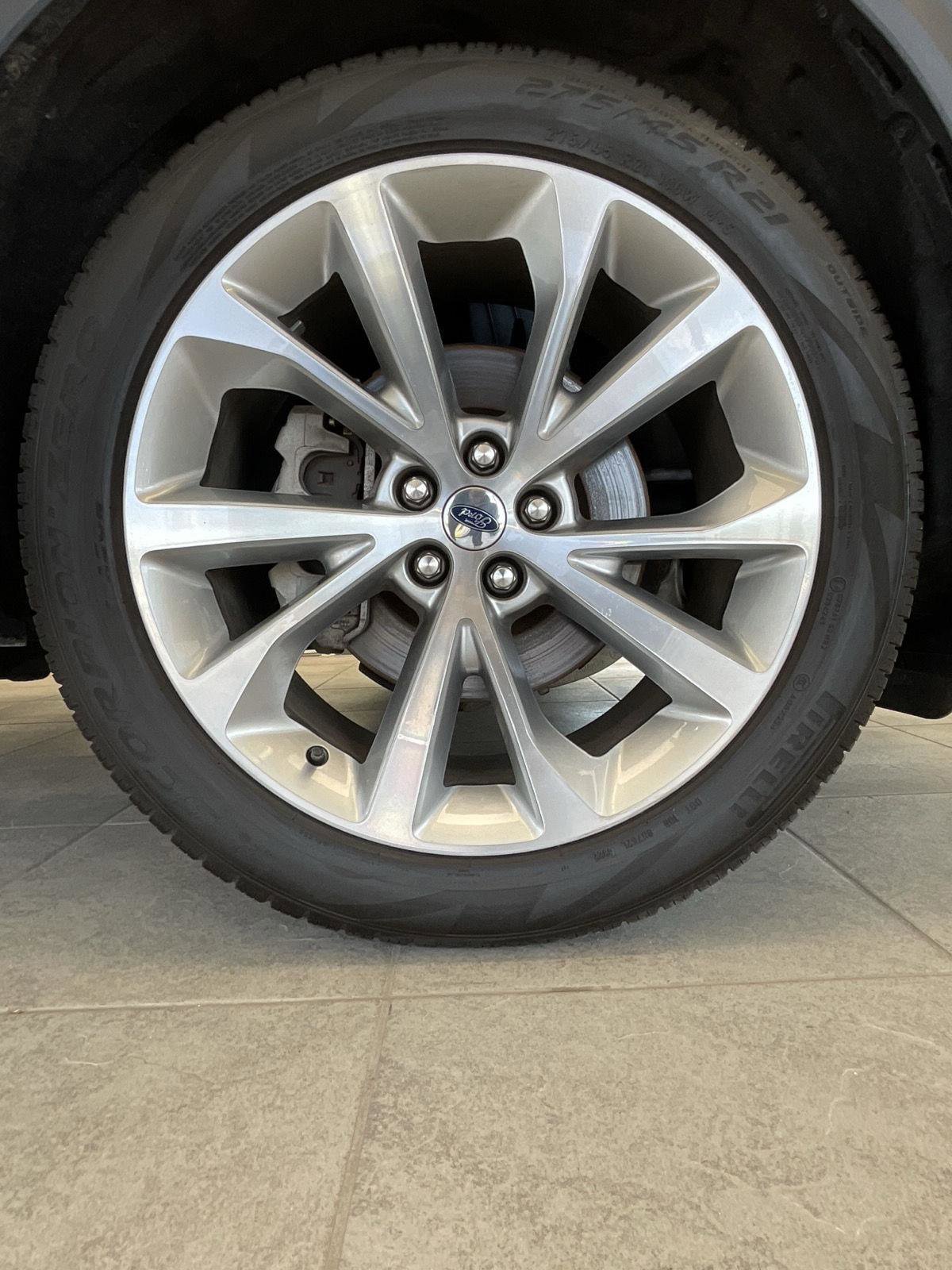 Used 2022 Ford Explorer ST-Line w/ Class IV Trailer Tow Package image 18