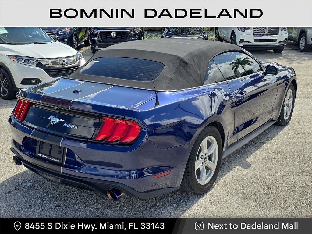 Used 2020 Ford Mustang Convertible image 4