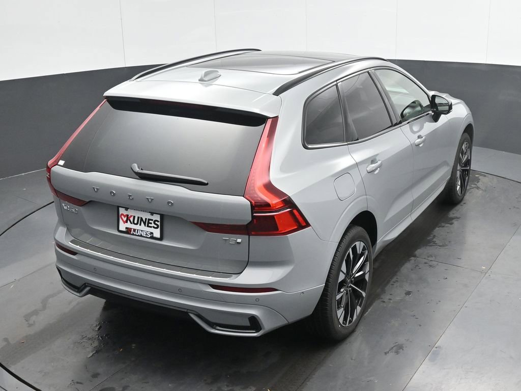 New 2026 Volvo XC60 T8 Plus w/ Protection Package Premier image 31
