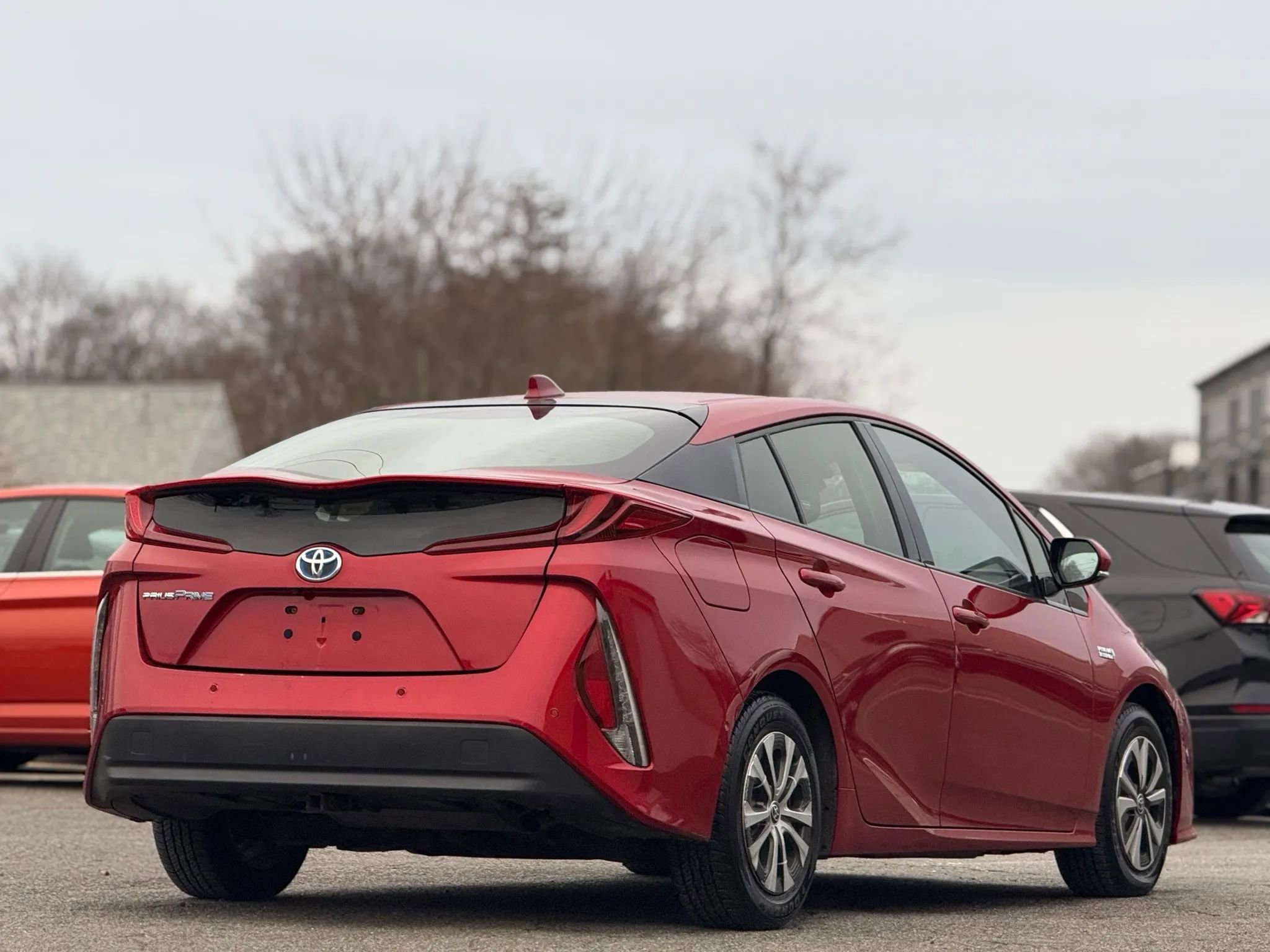 Used 2017 Toyota Prius Prime Plus image 5