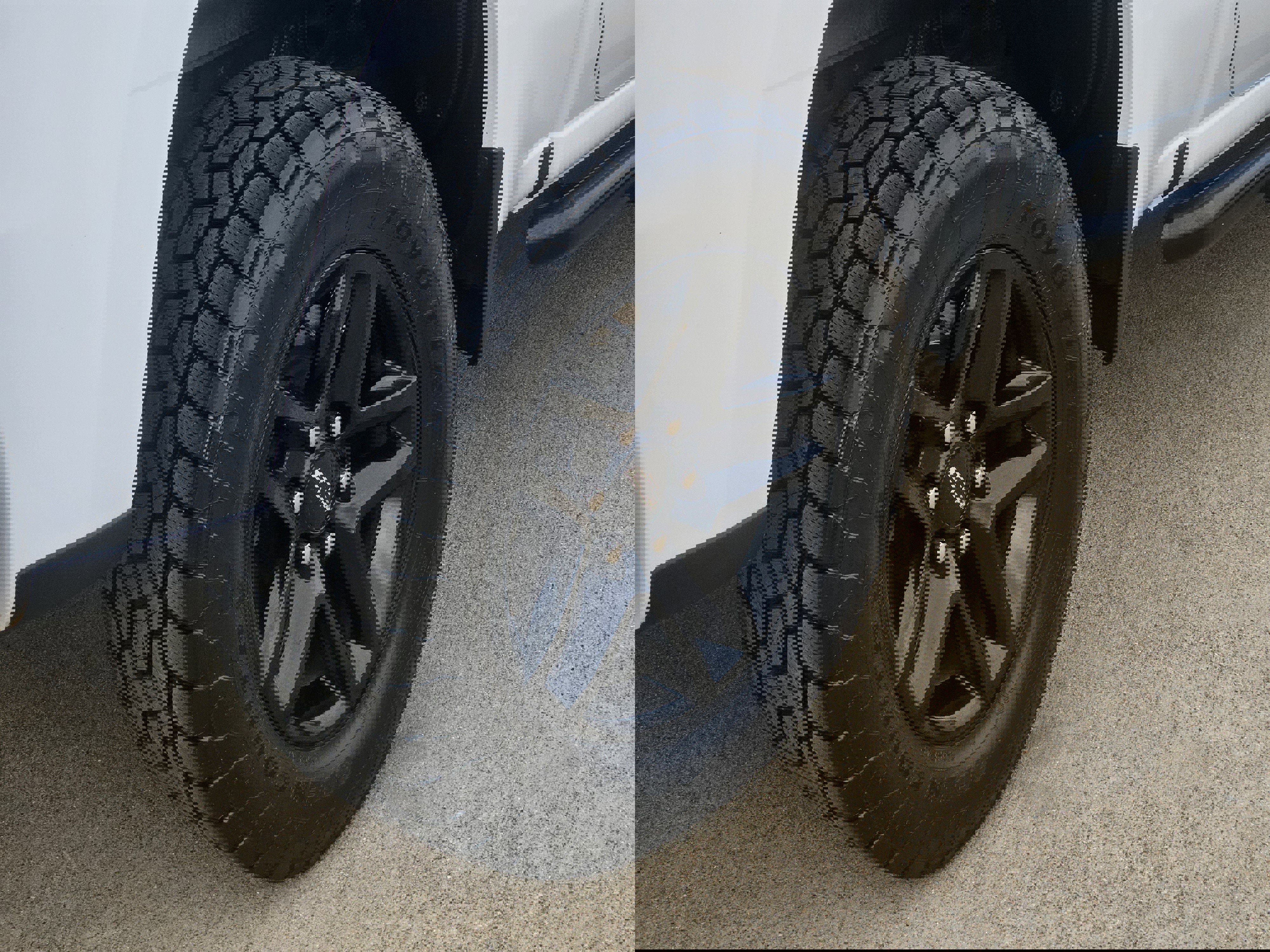 Used 2021 Chevrolet Silverado 1500 LT Trail Boss w/ Convenience Package II image 9