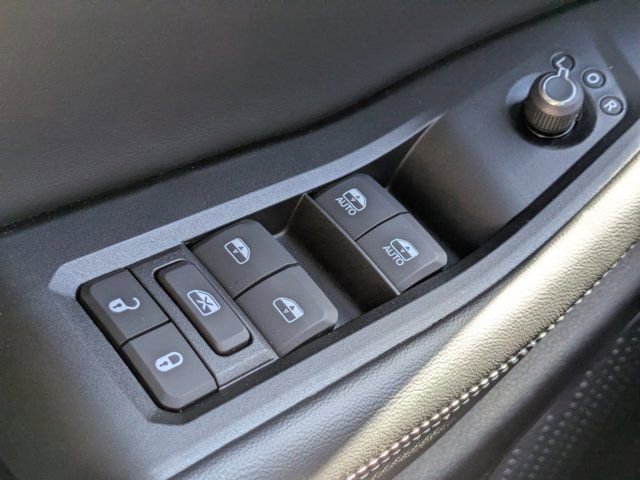 New 2025 Jeep Grand Cherokee L Limited w/ Black Appearance Package image 21