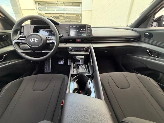 New 2026 Hyundai Elantra SEL Sport Premium FWD image 15