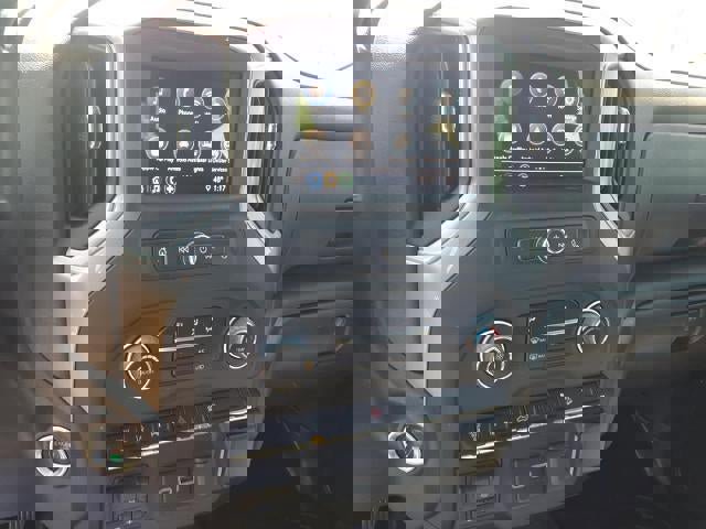 Used 2024 Chevrolet Silverado 2500 Custom w/ Custom Value Package AWD/4WD image 10