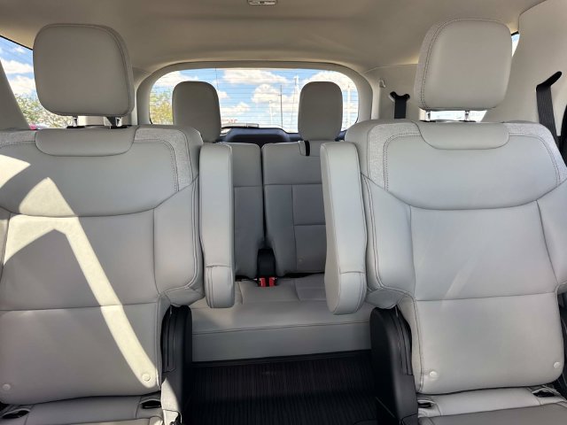 New 2026 Ford Explorer Active w/ Active Comfort Package RWD image 10