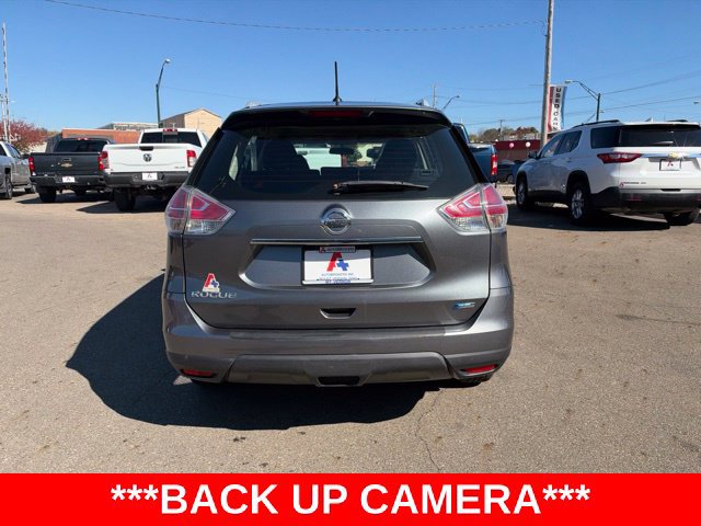 Used 2014 Nissan Rogue S FWD image 4