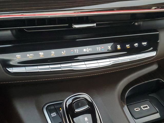 Used 2022 Cadillac Escalade Sport w/ LPO, Floor Liner Package image 17