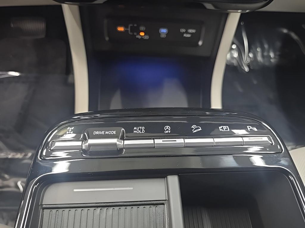 New 2026 Hyundai Tucson Limited AWD/4WD image 32