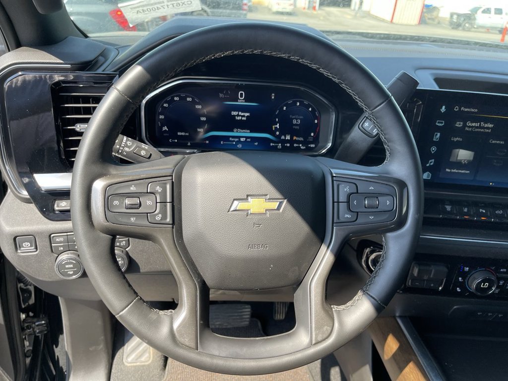 Used 2026 Chevrolet Silverado 3500 High Country w/ Technology Package AWD/4WD image 14
