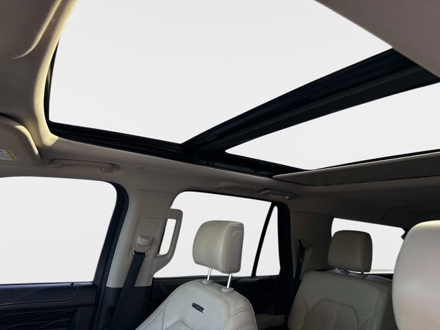 Used 2020 Ford Expedition Max Platinum RWD image 20