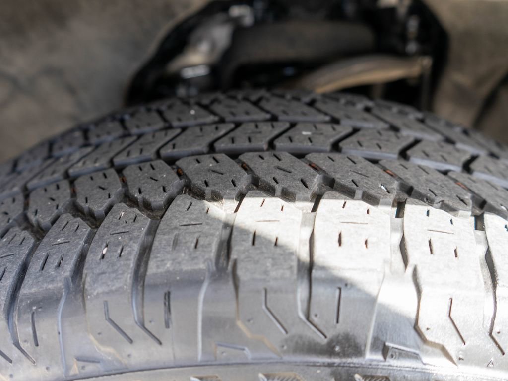 Used 2023 GMC Sierra 1500 Denali w/ Technology Package image 40