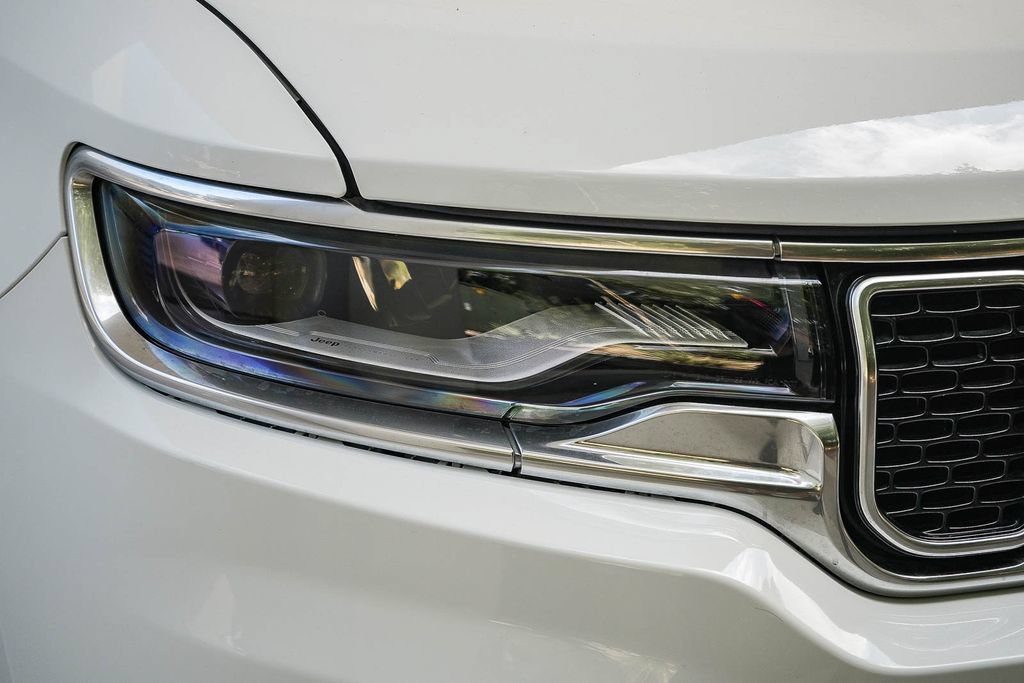 Used 2022 Jeep Wagoneer Series II RWD image 8
