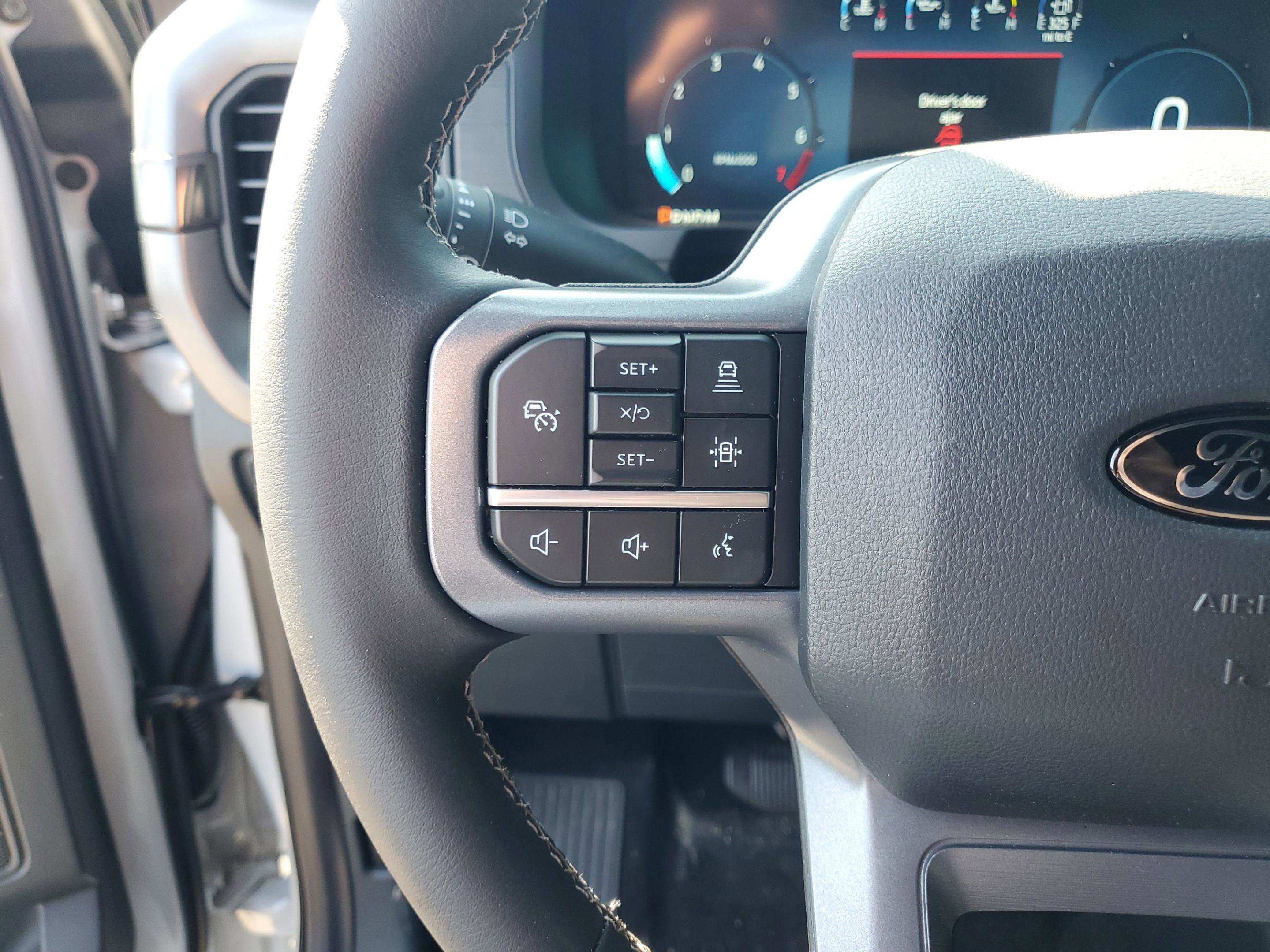 New 2025 Ford F150 XLT w/ Equipment Group 302A MID image 15