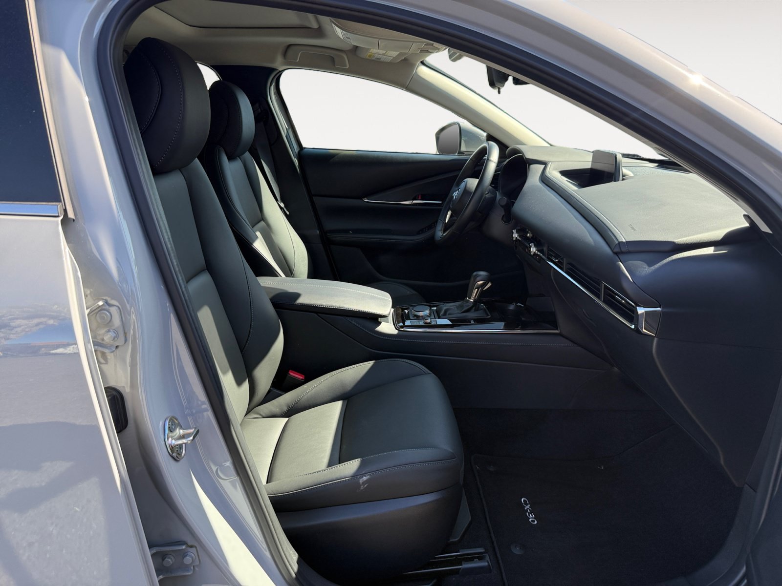 Certified 2025 MAZDA CX-30 AWD 2.5 S w/ Preferred Package image 19