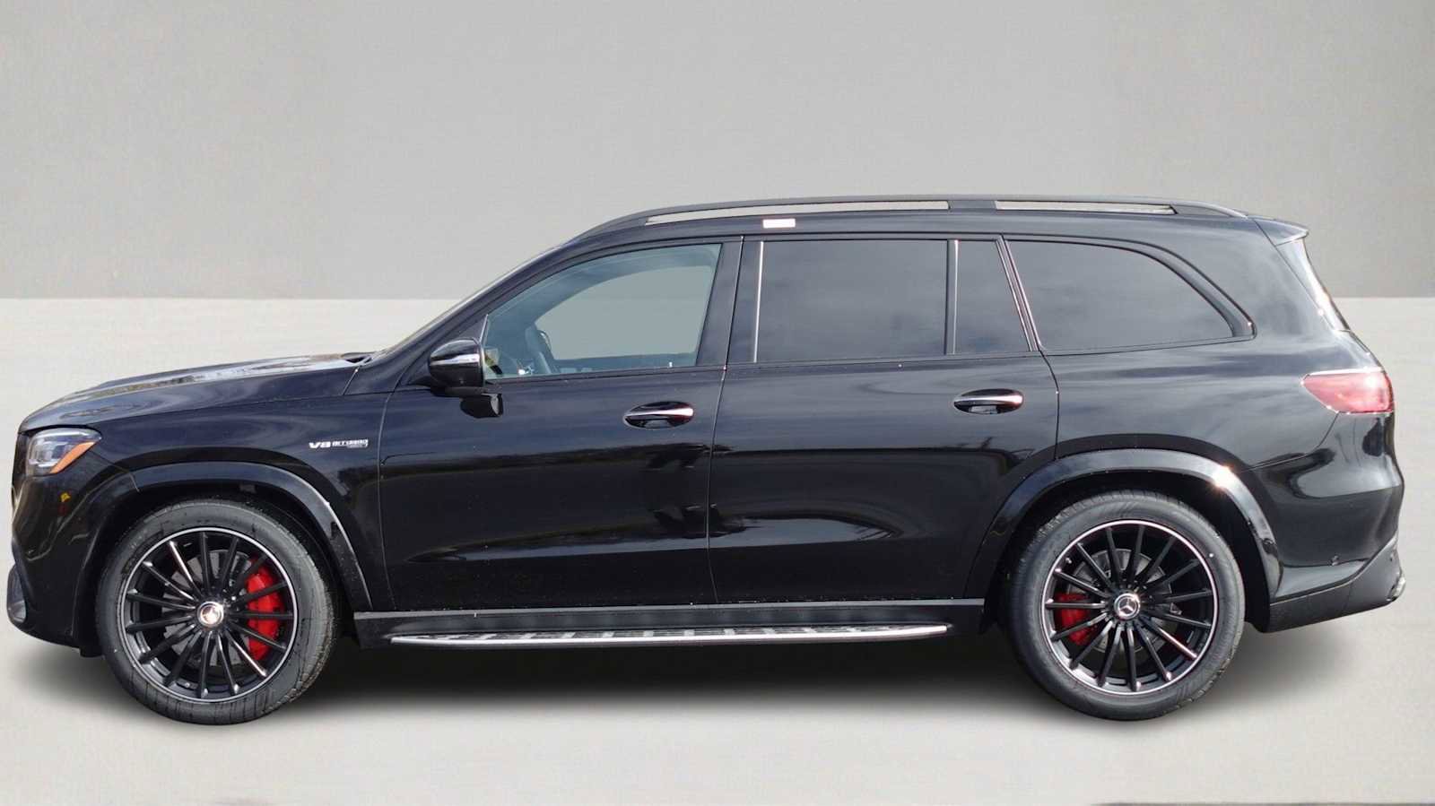New 2026 Mercedes-Benz GLS 63 AMG 4MATIC image 8